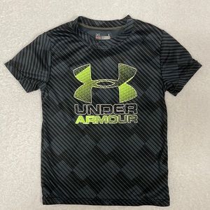 Underarmour heatgear logo black grey short sleeve t-shirt tee size 6